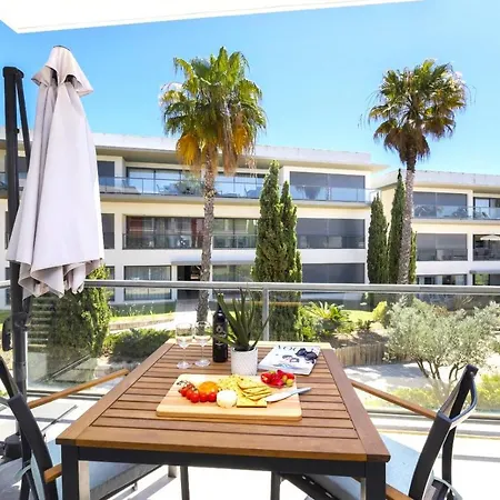 Stunning Seaside With Pool & Garden * Quarteira